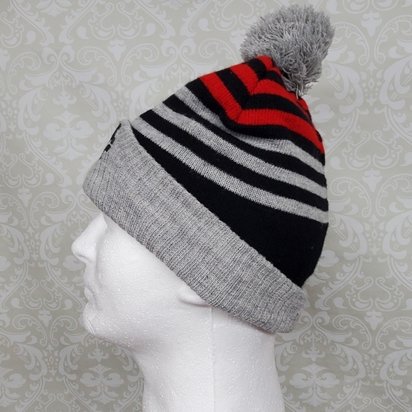 Star Wars Beanie Embossed Logo Cuff Knit Winter Hat adult size - Picture 6 of 6